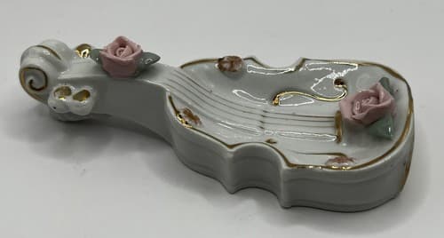 Vintage Mid Century THAMES BONE CHINA Flowered Hand Painted Violin Trinket Dish - Thumbnail 2