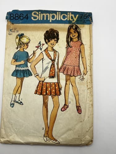 Vintage 1970 Sewing Pattern Women Girls Dresses Simplicity 8864