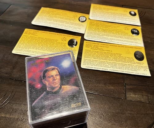 Vintage 1993 1991 Star Trek Collector Cards 83 Cards & 5 Cardboard Figure Cards - Thumbnail 5
