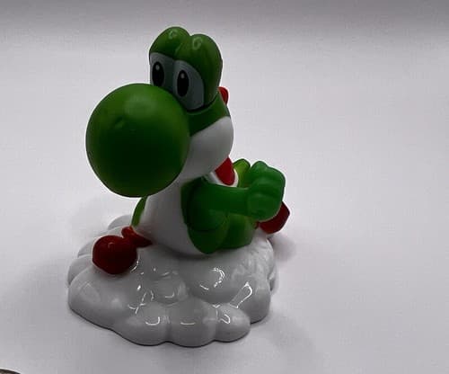 Nintendo Super Mario 2018 McDonalds Happy Toy Running Yoshi McDonald’s Loose - Thumbnail 2