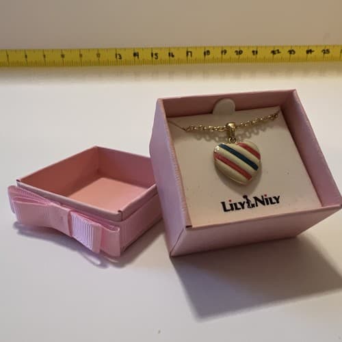 Heart Pendant Necklace 18K Gold Plated Little Girls Teen Stripes Delicate Dainty - Thumbnail 3