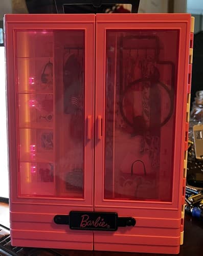 Barbie Doll Fashionistas Ultimate Portable Closet Fashion Toy EUC - Thumbnail 9