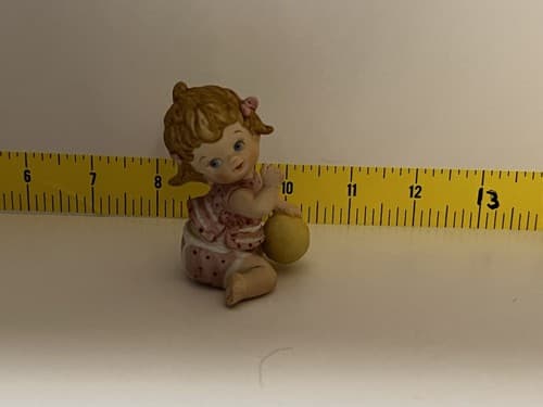 Vintage Lefton Girl Playing Toys Ball Figurine - Thumbnail 12