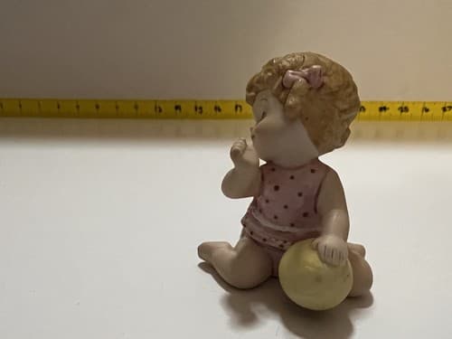 Vintage Lefton Girl Playing Toys Ball Figurine - Thumbnail 5