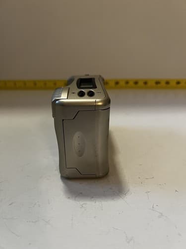 Polaroid PDC 640 Plus Digital Camera Not Tested - Thumbnail 5
