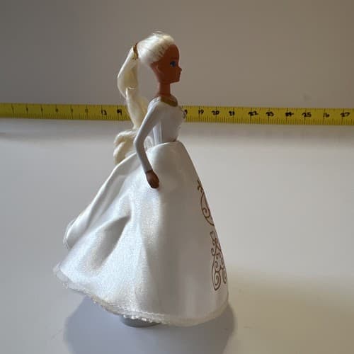 RARE Barbie Holiday Wedding Gold Vintage Original Mattel Barbie Happy Meal Toy - Thumbnail 4