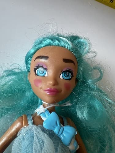 Hairdorables Hairmazing Mermaid w/ Turquoise Blue Hair 11” Fashion Doll - Thumbnail 3