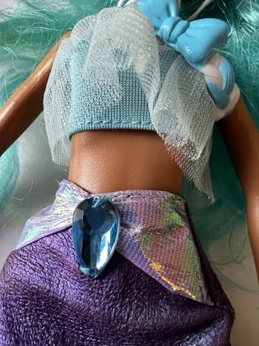Hairdorables Hairmazing Mermaid w/ Turquoise Blue Hair 11” Fashion Doll - Thumbnail 4