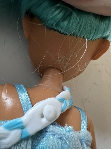 Hairdorables Hairmazing Mermaid w/ Turquoise Blue Hair 11” Fashion Doll - Thumbnail 6