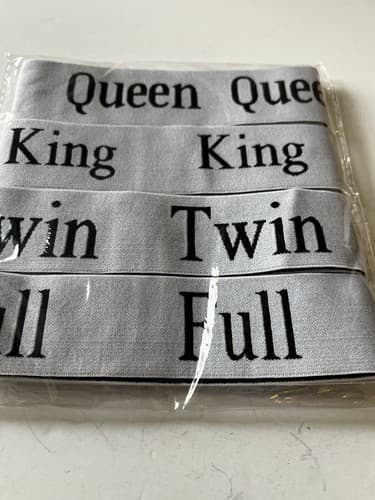 4 Piece Bed Sheet Organizer Bands – Elastic Sheet Straps for Closet Size Labels - Thumbnail 2