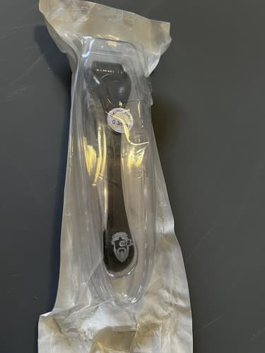 King Leonidas Beard Growth Derma Roller 0.3 mm Sterile Titanium Grooming NEW NIP - Thumbnail 5