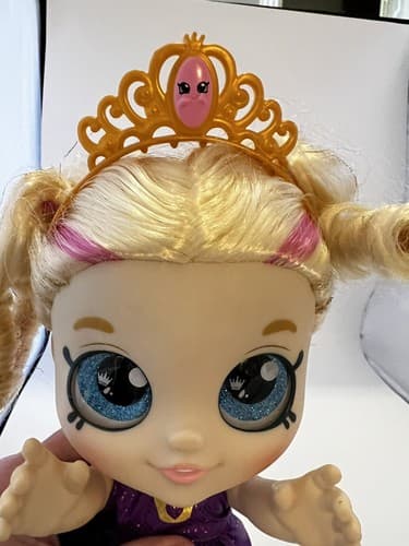 Moose Toys Kindi Kids Tiara Sparkles 10" Doll Bobblehead Princess - Thumbnail 7