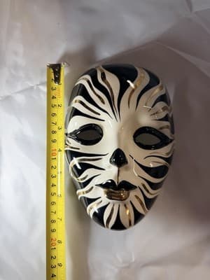 Hand Painted Ceramic Mardi Gras Mask Signed New Orleans Wall Decor Harlequin 80s - Thumbnail 7