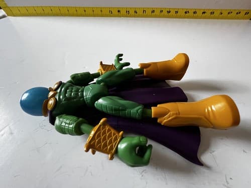 Marvel MCU Spider-Man No Way Home 6-Inch Mysterio Action Figure Loose 2020 - Thumbnail 5