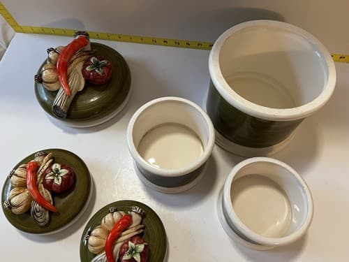 Vintage Garden Harvest Green & White hand painted 1325 japan canister set - Thumbnail 10