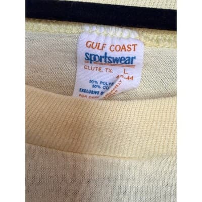 Gulf Coast Sportswear Vintage Hastings Guitar Music Store T Shirt Yellow Men’s L - Thumbnail 5