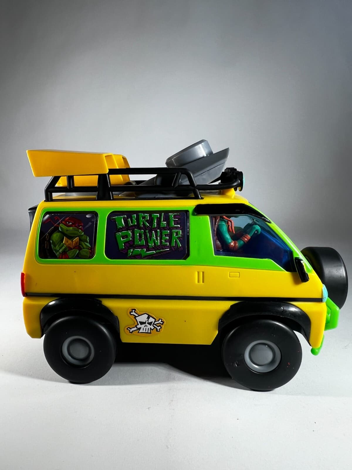 TMNT Teenage Mutant Ninja Turtles Mutant Mayhem Pizza Blaster Vehicle Only No RC - Thumbnail 5