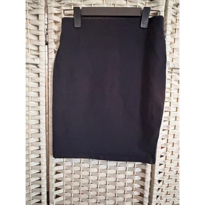 Old Navy Fitted Sweater Mini Skirt Black Small Elastic Waist Pencil Style - Thumbnail 2