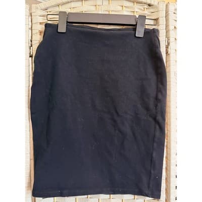 Old Navy Fitted Sweater Mini Skirt Black Small Elastic Waist Pencil Style - Thumbnail 7