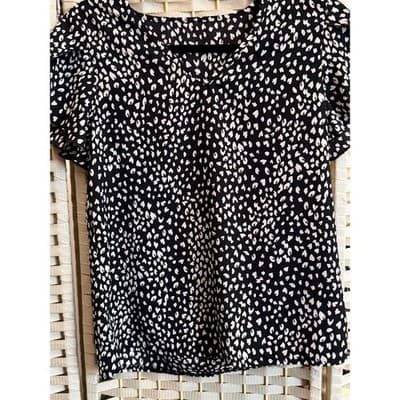 SHEIN Short Sleeve Summer Top XS Black White V Neckline Flutter Sleeves - Thumbnail 3