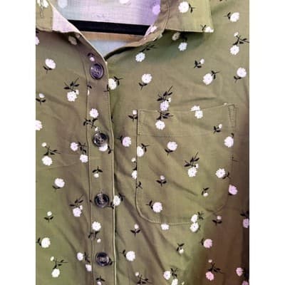 No Boundaries Breezy Summer Blouse Green S Floral Pattern Tie Front Waistband - Thumbnail 5