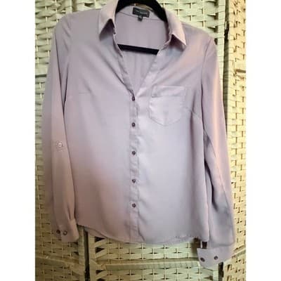 The Limited Lilac Button Front Blouse XS Purple Long Sleeve Pointed Collar - Thumbnail 2