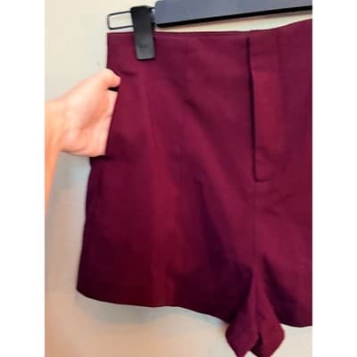 Forever 21 Fitted Shorts Women's Small Front Zipper Mid Rise Dark Plum - Thumbnail 6