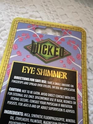 NEW Wicked Movie For Good Eyeshadow Eye Shimmer Set Of 2 Glinda Elphaba Makeup - Thumbnail 11