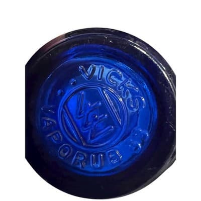 Vintage Blue Glass Vick’s Vaporub Jar Medicine Bottle - Thumbnail 3