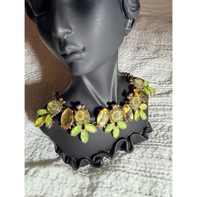 Vintage Green Crystal Statement Necklace Gold Tone Leaf Rhinestone Bib 16" - Thumbnail 8