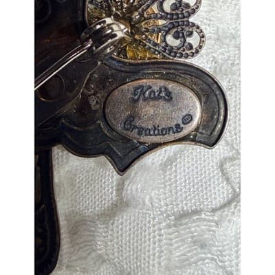 Kat’s Creations Vintage Angel Brooch Silver Tone Christmas Holiday Pin 1.5" - Thumbnail 8