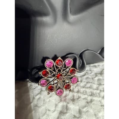 Vintage Red Pink Rhinestone Starburst Brooch Silver Tone Floral Pin - Thumbnail 8