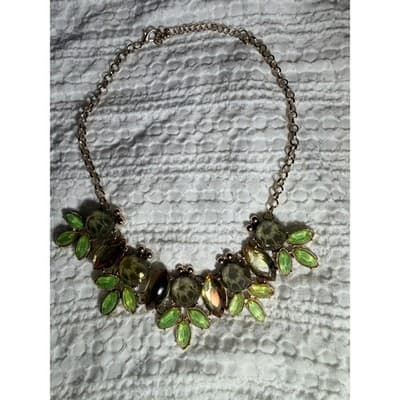 Vintage Green Crystal Statement Necklace Gold Tone Leaf Rhinestone Bib 16" - Thumbnail 13