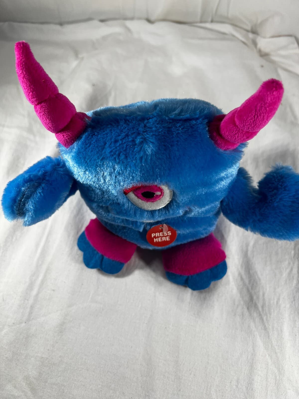 Sound N Light Animatronics Cyclops Monster Stuffed Toys Sings I Feel Good Works - Thumbnail 7