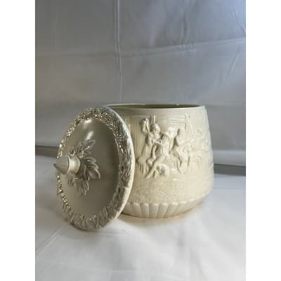 Majolica Tam O'Shanter Like Cookie Jar Canister MCM Detailed 9"x9" Ivory White - Thumbnail 10
