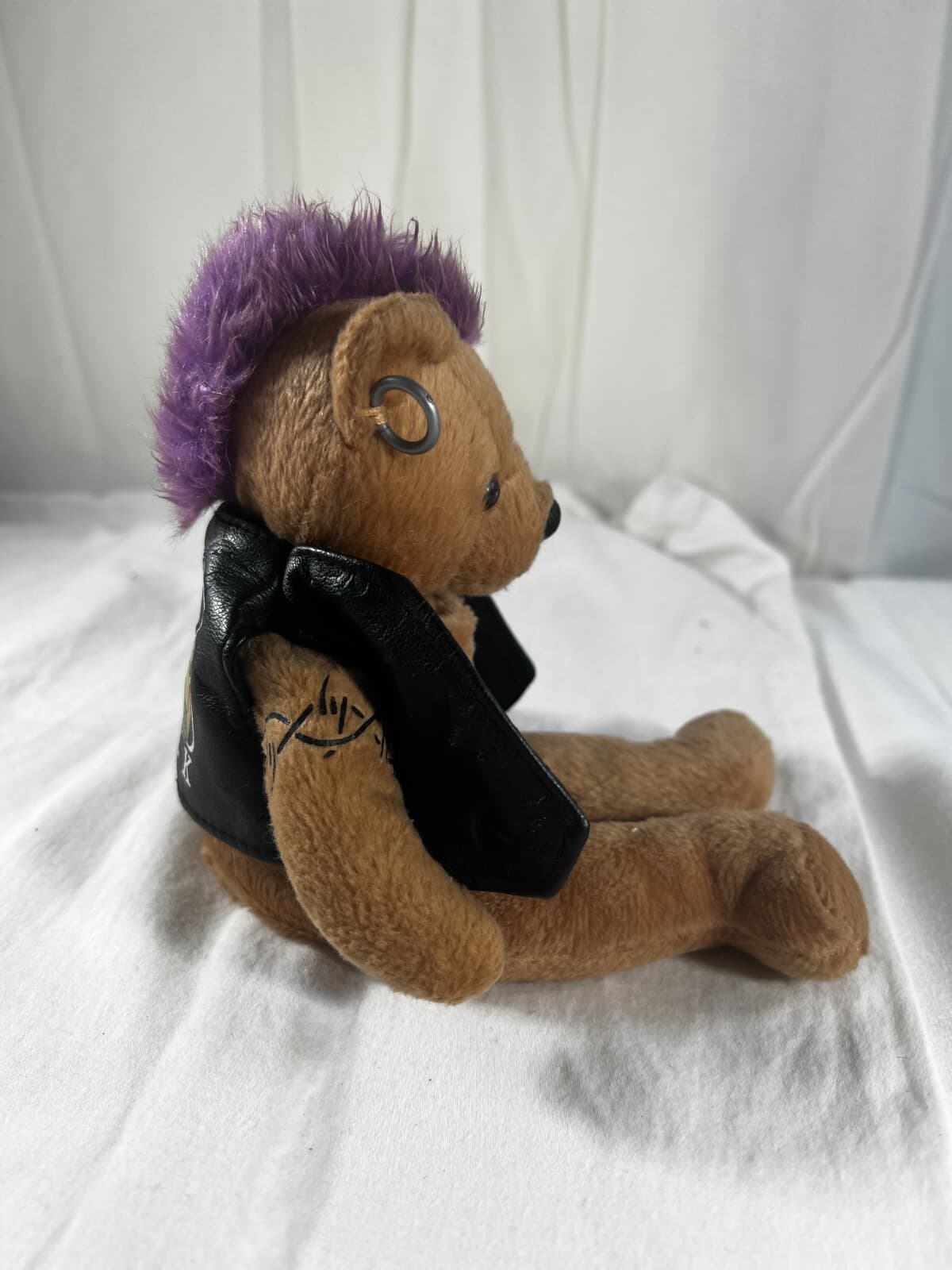 Herrington Teddy Bears Hard Rock Cafe Bear Plush Live Love Rock Leather Vest 8" - Thumbnail 5
