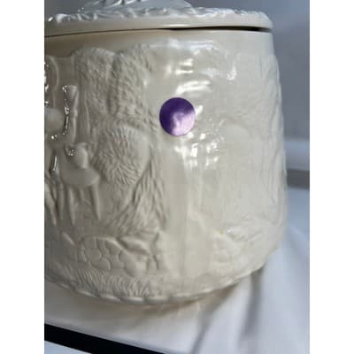 Majolica Tam O'Shanter Like Cookie Jar Canister MCM Detailed 9"x9" Ivory White - Thumbnail 16