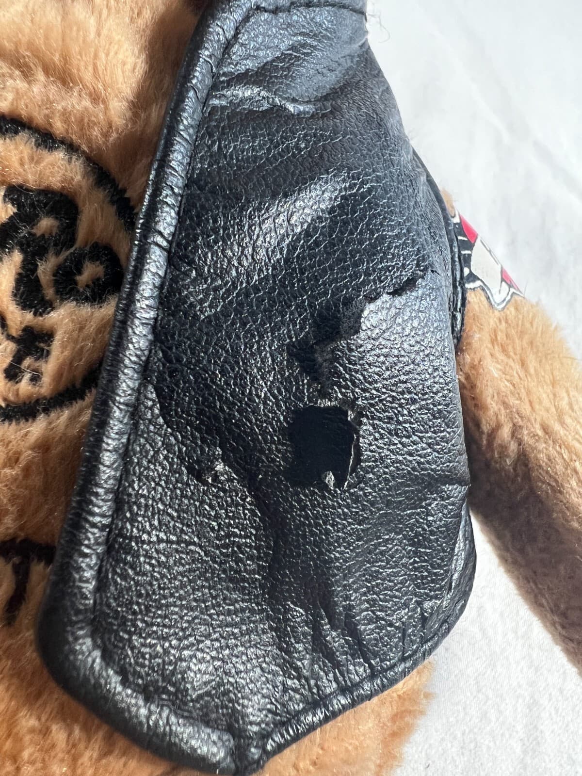 Herrington Teddy Bears Hard Rock Cafe Bear Plush Live Love Rock Leather Vest 8" - Thumbnail 8