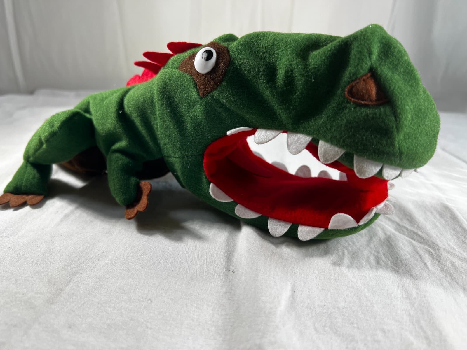 Vintage Tiger Electronics Takara Dinosaur Dino Snapper Plush Stuffed Toy 2000 - Thumbnail 4
