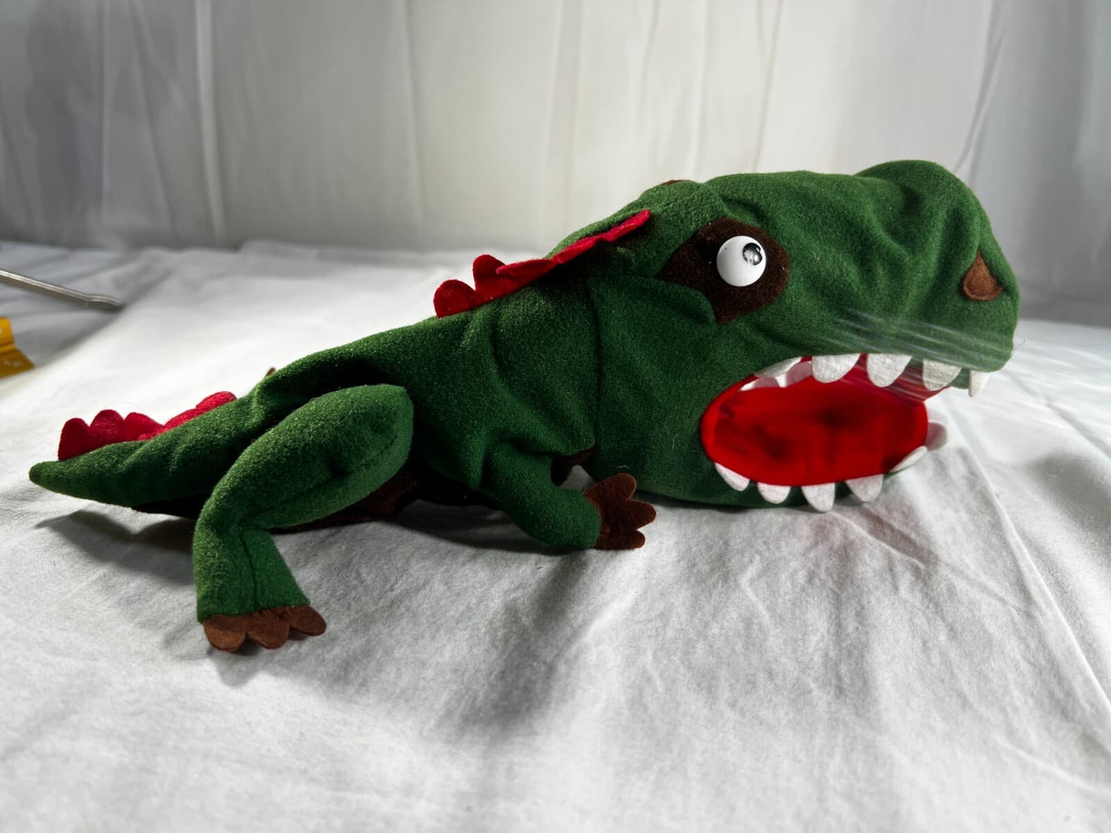 Vintage Tiger Electronics Takara Dinosaur Dino Snapper Plush Stuffed Toy 2000 - Thumbnail 5