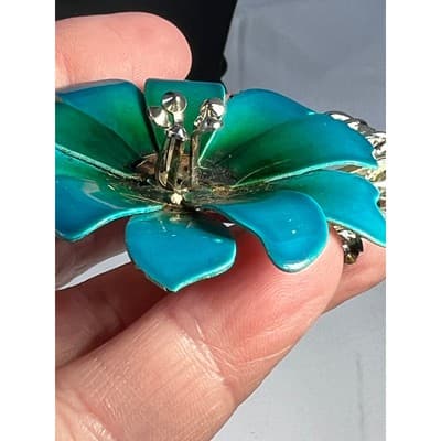 Vintage Coro Flower Brooch Teal Blue Enamel Rhinestone Leaves MCM Ornate RARE - Thumbnail 9