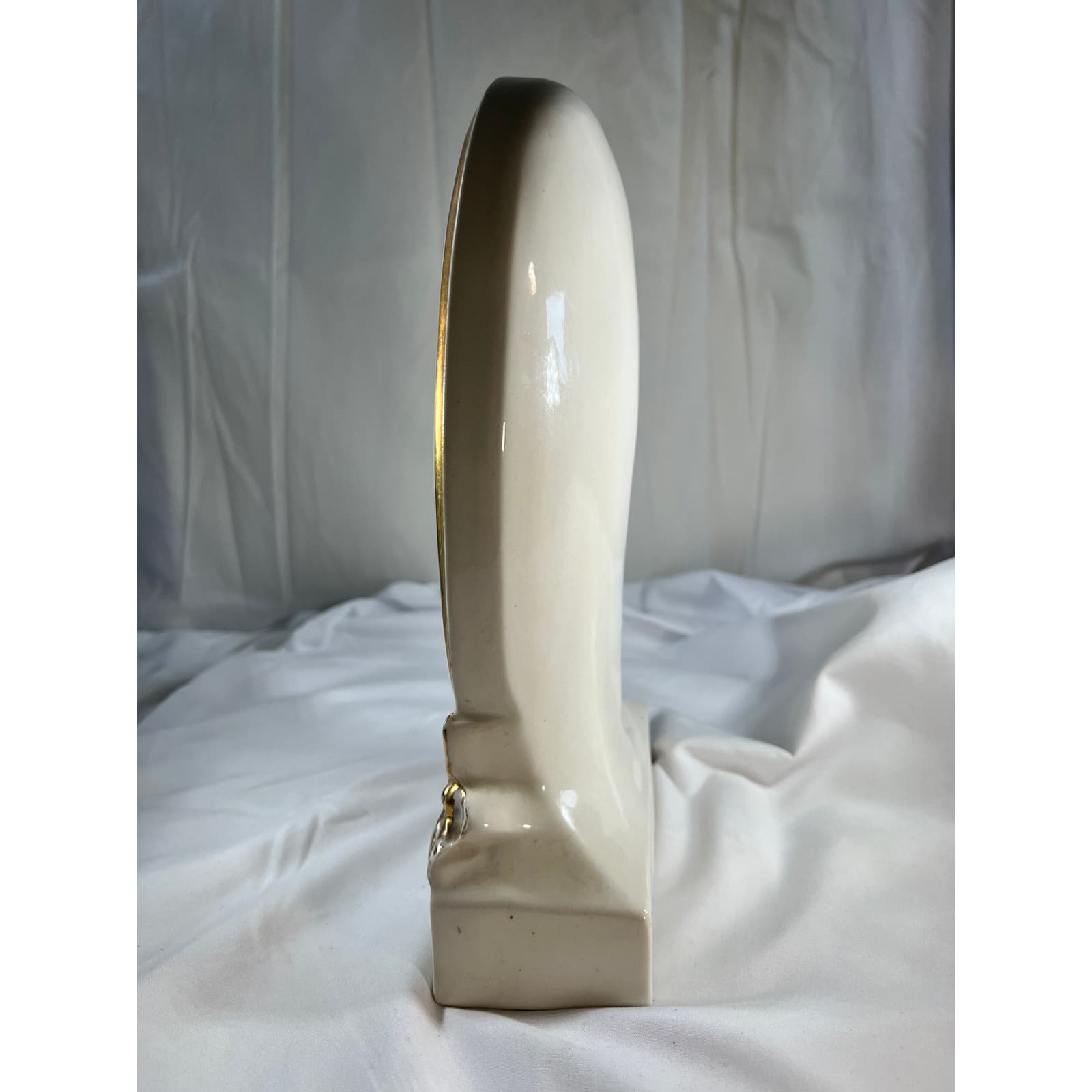 Gorgeous Virgin Mary Face Religious Concave Porcelain Statue Vintage Decor 7x12 - Thumbnail 9