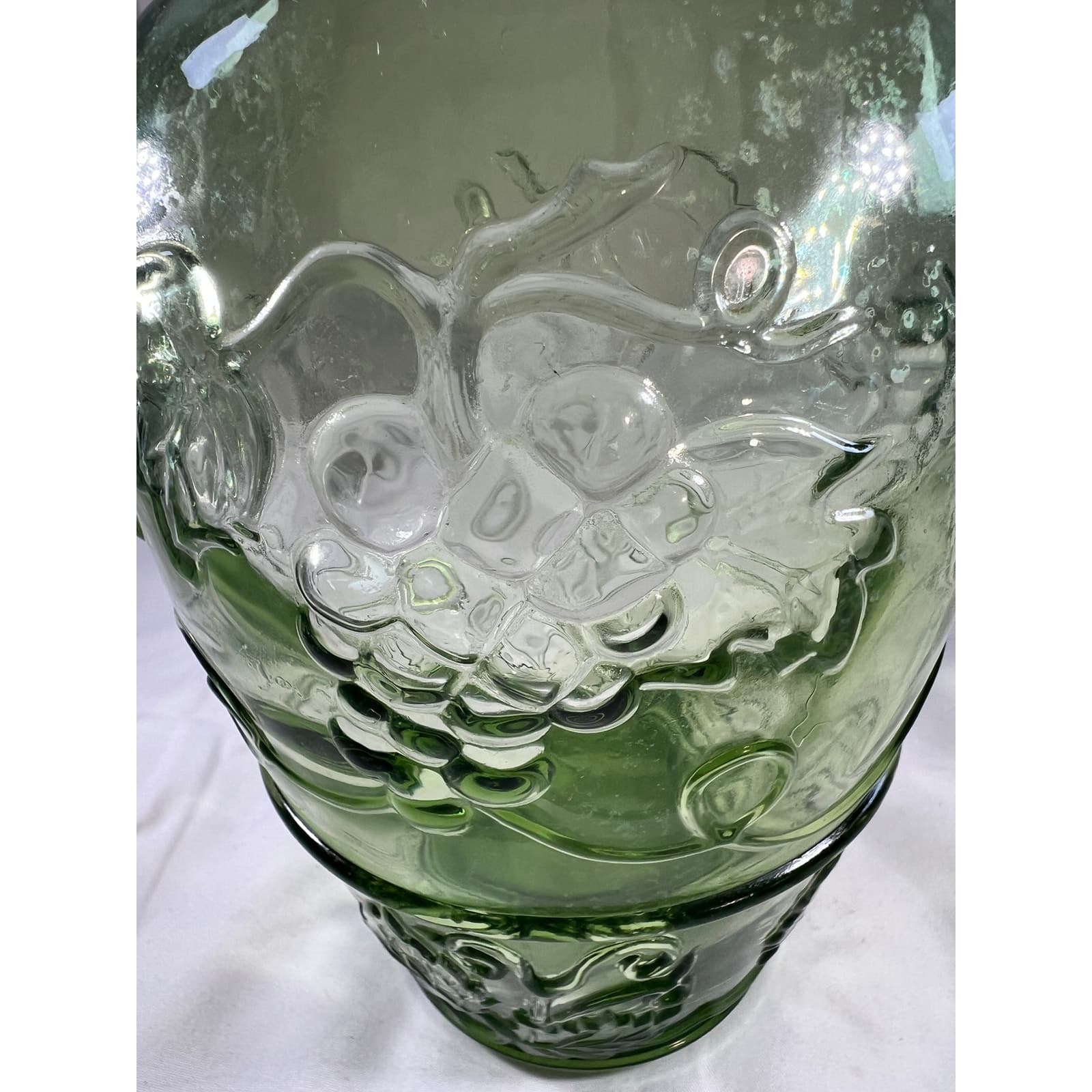 Light Green Glass Wine Bottle & Stopper MCM Vineyard Pattern Embossed Decanter - Thumbnail 14