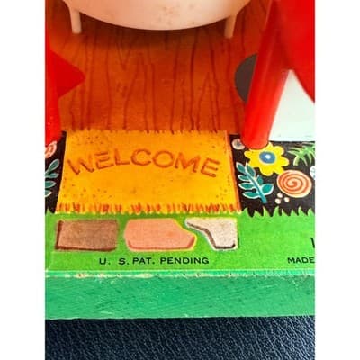 Vintage Fisher-Price Goldilocks and the 3 Bears Play House Pull Toy 1967 - Thumbnail 11