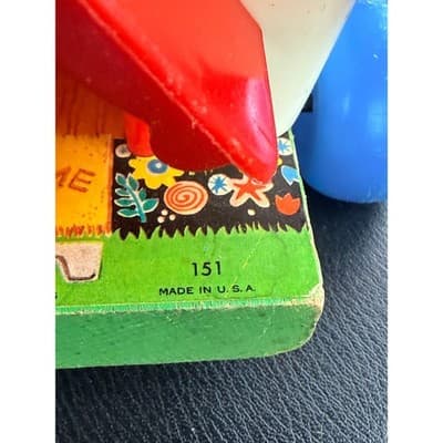 Vintage Fisher-Price Goldilocks and the 3 Bears Play House Pull Toy 1967 - Thumbnail 12