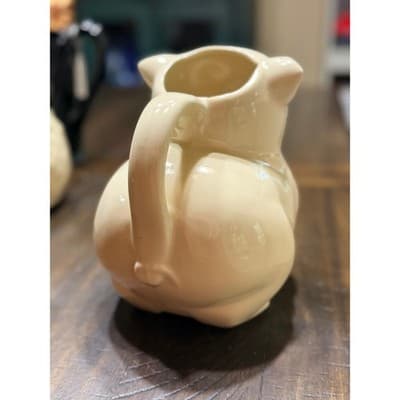 Smiley Vintage Shawnee Pig Pitcher 1950s USA Hand Painted Floral Design - Thumbnail 5