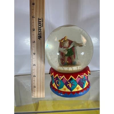 Vintage Disney Enesco Hunchback Notre Dame Quasimodo Jester Snow Globe Musical - Thumbnail 15