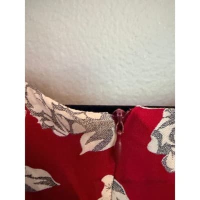 Women’s Red Floral Mini Dress Sleeveless Button Front Spring Summer Size Medium - Thumbnail 10