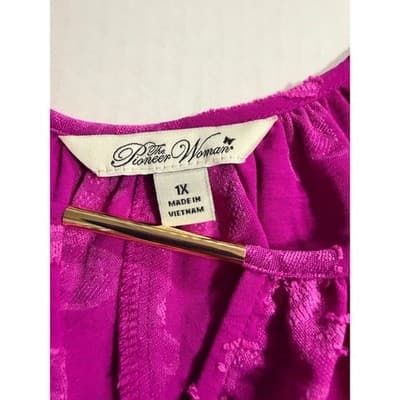 Pioneer Woman Pheasant Keyhole Bar Front Blouse Hot Pink Size 1X NWT - Thumbnail 9