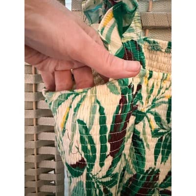 Torrid Peplum Washable Crinkle Gauze Smocked Top Tropical Leaf Print Green 2 NWT - Thumbnail 11